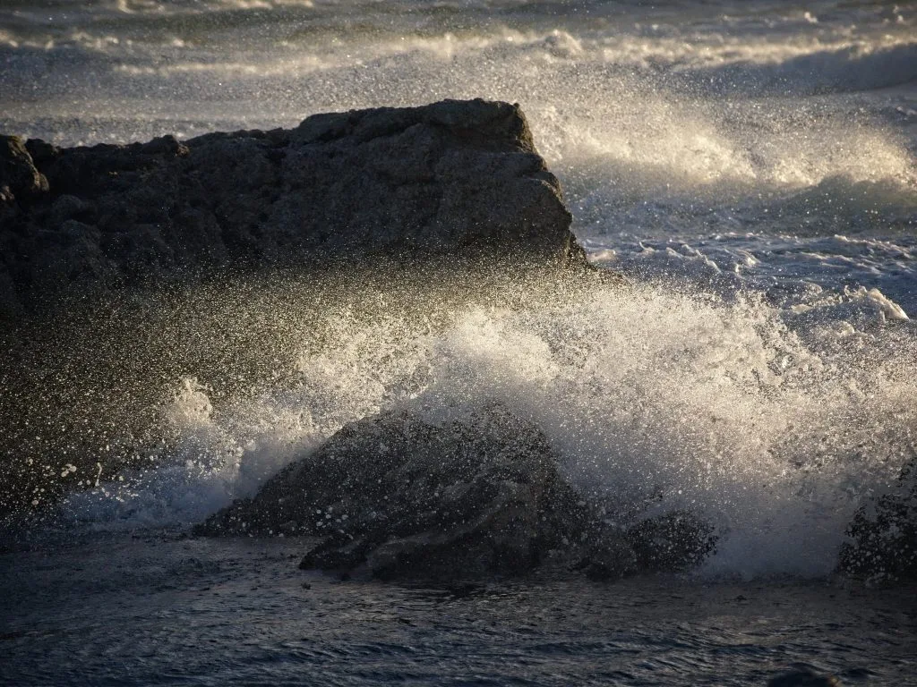 Taking and processing interesting* seascapes
