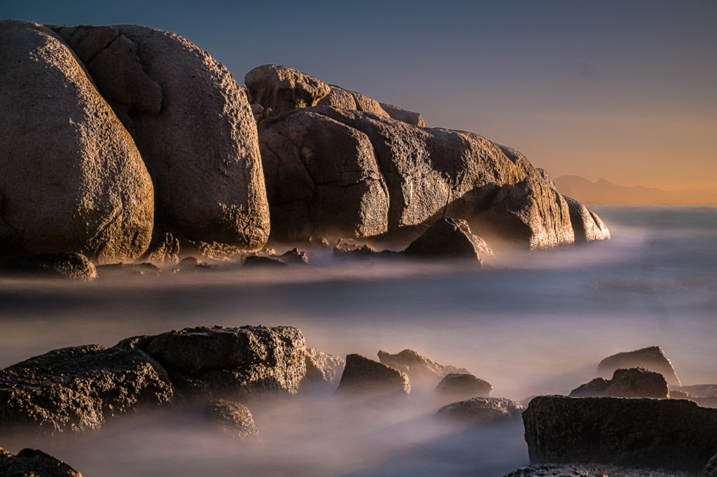 Olympus OM1 beats Nikon Z7 in Long Exposure photography noise tests